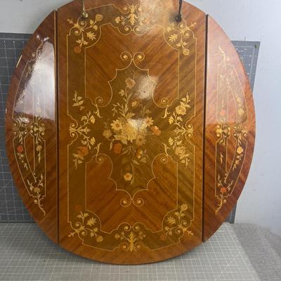 Sale Photo Thumbnail #304: The Tip needs to be repaired with a Glue job. Buyer beware!!! 30" Diameter. Statement Piece.  