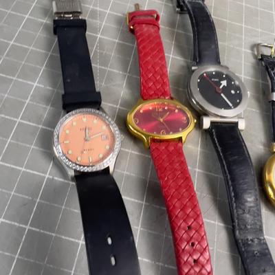 Sale Photo Thumbnail #500: the Anne Klein is missing 1/2 of its Band. Still Nice. Watches. Need Batteries.