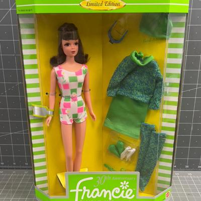 Sale Photo Thumbnail #552: NEVER BEEN OUT OF THE BOX! Super Collectible. 