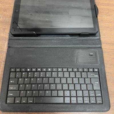 Sale Photo Thumbnail #743: As is! Kind of Powers on. Has a case. And a key Board. Sold as is! 