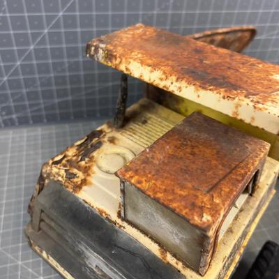 Sale Photo Thumbnail #886: Used. Not Really Usable unless you get a tetanus shot first. RUSTY! COLLECTIBLE! 