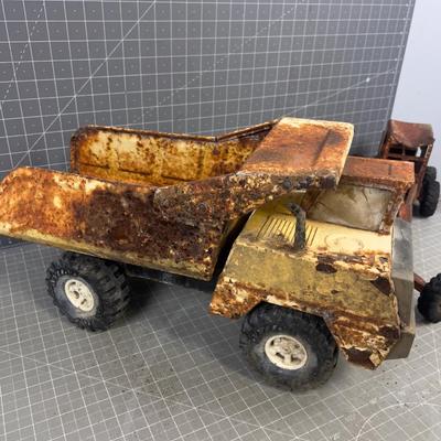 Sale Photo Thumbnail #887: Used. Not Really Usable unless you get a tetanus shot first. RUSTY! COLLECTIBLE! 