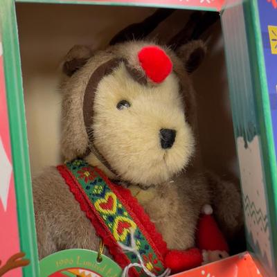 Sale Photo Thumbnail #926: CUTE Good Condition. Collectible! 