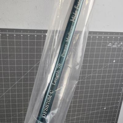 Sale Photo Thumbnail #1139: NEW not Used. $120. Pole. Buy yourself a treat!!! 7-Foot Length. 