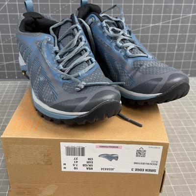 Sale Photo Thumbnail #1168: Women's Size 10 Trail Shoes. NEW No lid on the box. 