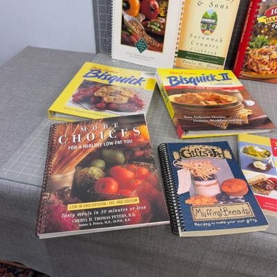 Sale Photo Thumbnail #1389: Used. Usable. Still Great Recipes! 