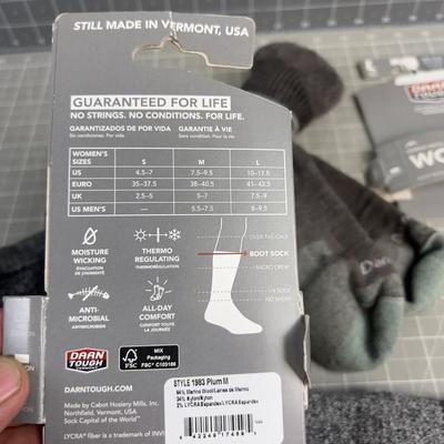 Sale Photo Thumbnail #1393: Appear to be new. VERY EXPENSIVE SOCKS. Like $29. a Pair. 