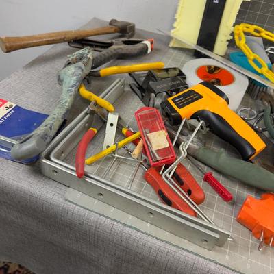 Sale Photo Thumbnail #1418: Used and Usable. Who doesn't need these handy items laying around??
