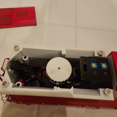 Christmas ES44AC Imperial Diesel Engine (T1-JS)
