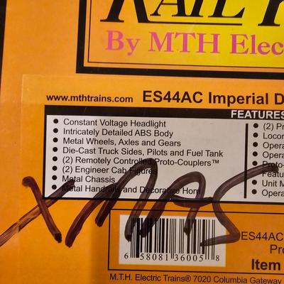 Christmas ES44AC Imperial Diesel Engine (T1-JS)