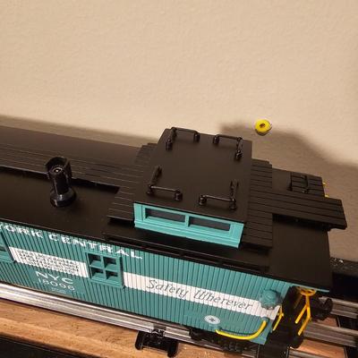 Bessemer & Lake Erie SD-38 Diesel and NYC 'Safety Wherever' D/C Caboose (T1-JS)