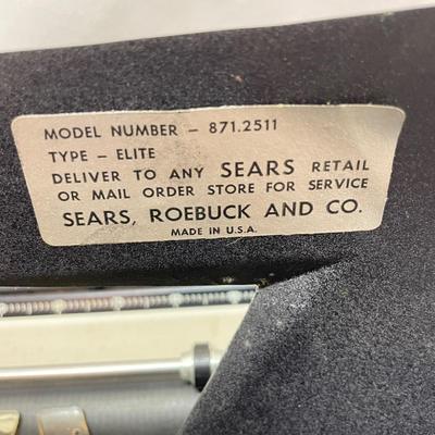Sears Forecast 12 Typewriter w/ Case (O-SS)