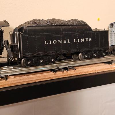 Lionel Century Club 726 Berkshire 2-8-4 Engine, Tender & Cars (T2-JS)