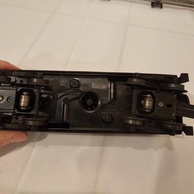 Collection of Older Lionel Motive Power & Switchers (T2-JS)