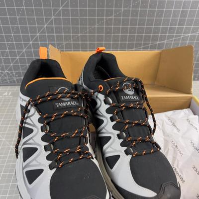 Sale Photo Thumbnail #2246: Very Lightly Used, once! . Very Good Condition. Men's Size 10.5