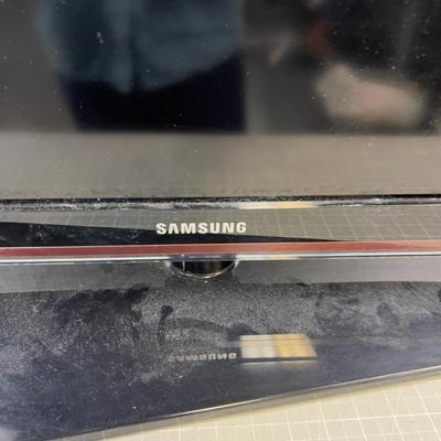 Sale Photo Thumbnail #2398: Used. Good Working Condition. 40" Usable. 