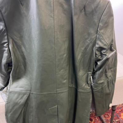 Sale Photo Thumbnail #2462: Size Medium NEW 