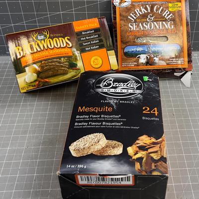 Sale Photo Thumbnail #2506: new packages