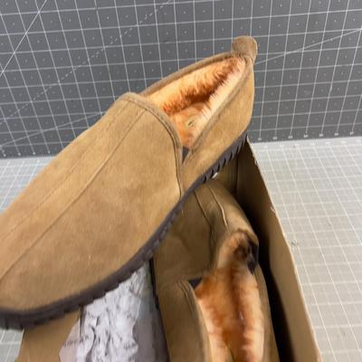 Sale Photo Thumbnail #2539: NEW not worn. 