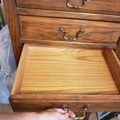 Ethan Allen Lingerie Chest With Key (B3-KD)