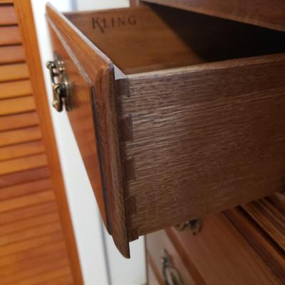 Kling Dresser with Mirror (B3-KD)