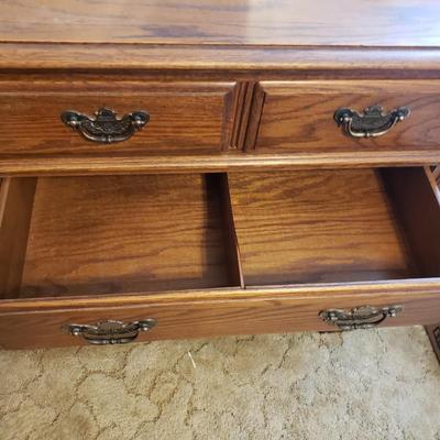 Kling Dresser with Mirror (B3-KD)