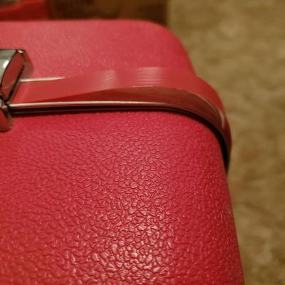 Forecast Travel Suitcase and Cosmetic Case from Sears (B3-KD)