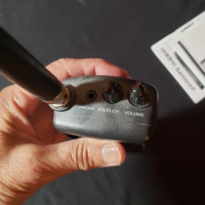 Motorola Talkabout Walkie Talkies and Uniden Bearcat Scanner (B3-KD)