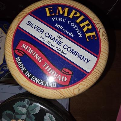 Advertising tin set