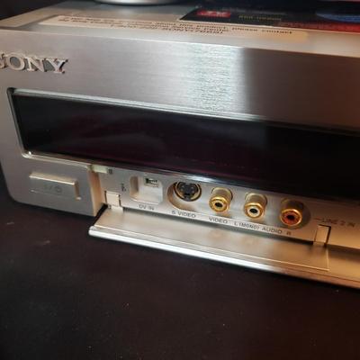 Sony DVD Recorder and DVD Player and More (B3-KD)