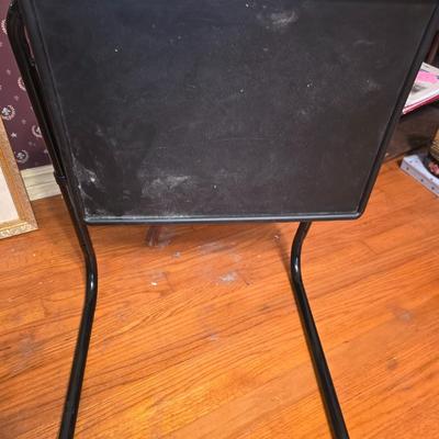 Table mate portable table