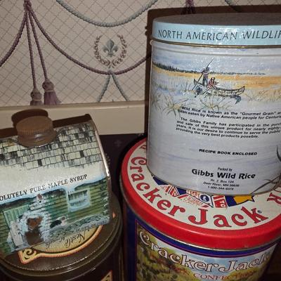 Set of advertising tins