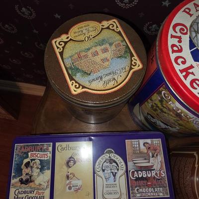 Set of advertising tins