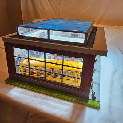 O Gauge School Bus Maintenance Garage & More (T2-JS)