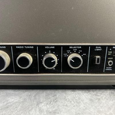 Lot 24: Vintage Zenith Television – Classic Retro Console TV
