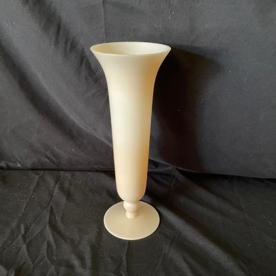 Trumpet Vase, Porcelain Flowers and More (LR-SS)