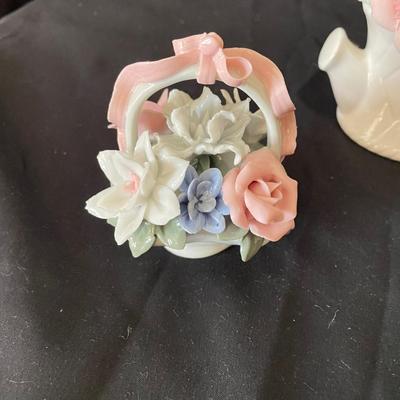 Trumpet Vase, Porcelain Flowers and More (LR-SS)