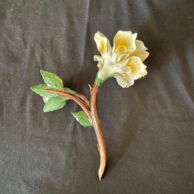 Trumpet Vase, Porcelain Flowers and More (LR-SS)
