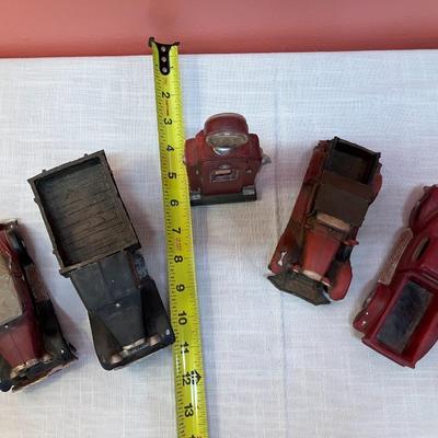 Sale Photo Thumbnail #37: 5 piece set of plaster vintage looking model cars and gas pump. Great for display!