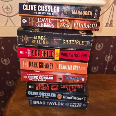 Paperback book lot