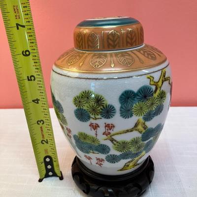 Sale Photo Thumbnail #49: 7" tall ginger pot with stand, no cracks/chips