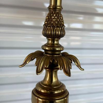 Lot 28: Pair of Stiffel Lamps – Vintage Gold Leaf Design Table Lamps