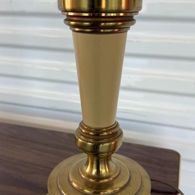 Lot 28: Pair of Stiffel Lamps – Vintage Gold Leaf Design Table Lamps