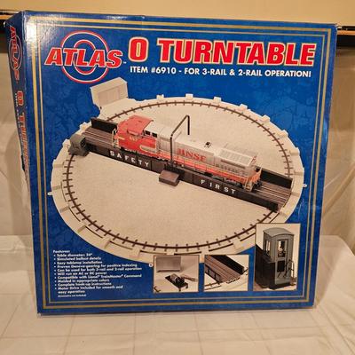 Atlas O Turntable (T2-JS)