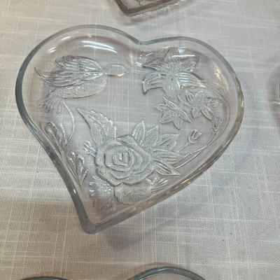 Sale Photo Thumbnail #132: Set of 9 small glass heart appetizer plates with floral design. Great condition!