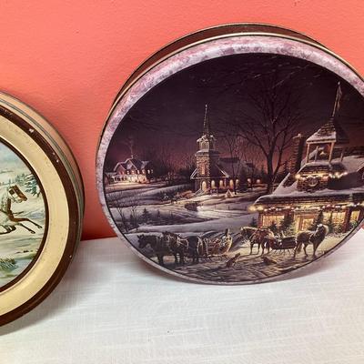 Sale Photo Thumbnail #175: Set of 4 equestrian picture themed tins