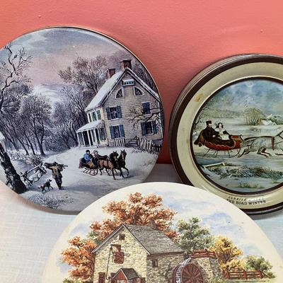 Sale Photo Thumbnail #174: Set of 4 equestrian picture themed tins