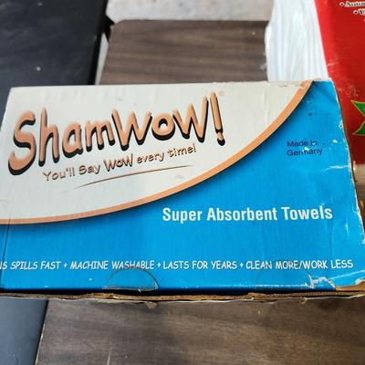 Box ShamWow! & 60 Pack Cotton Terry Towels