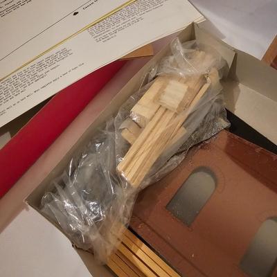 Roundhouse & Engine House Kits (T2-JS)