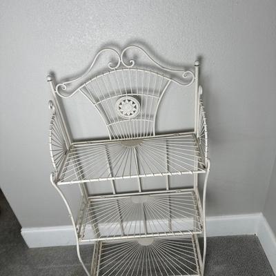 White Metal 3-Tier Wire Shelf with Decorative Back